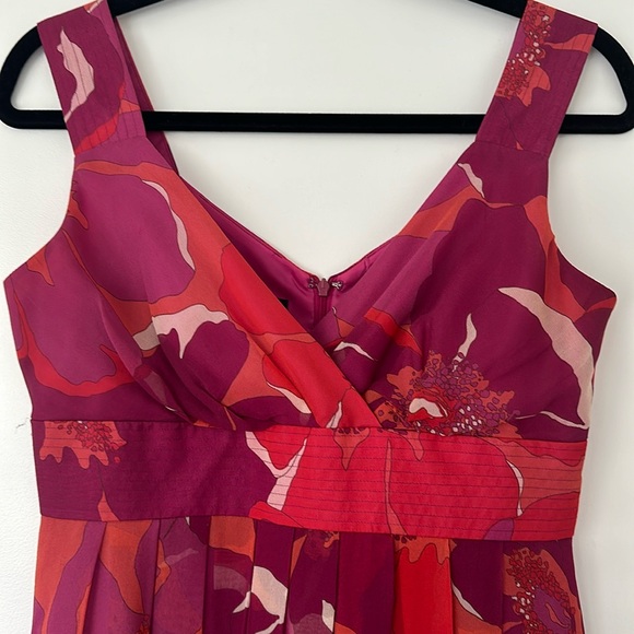 JONES NEW YORK 100% silk fit and flare hibiscus dress - Picture 6 of 8